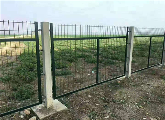 鐵路護欄網(wǎng) 鐵路護欄網(wǎng)