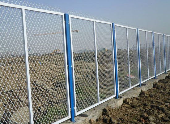 框架護(hù)欄網(wǎng) 框架護(hù)欄網(wǎng)