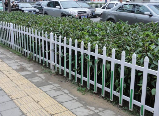 PVC草坪護欄 PVC草坪護欄